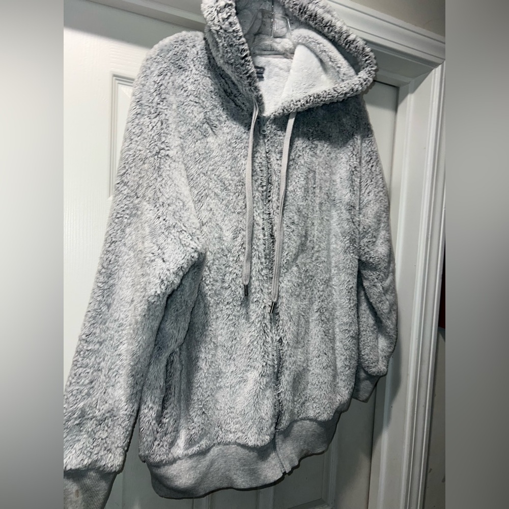 Aerie Women's Sherpa Sz Small “Oversized” Full Zip Hooded Jacket Gray Faux Fur - Picture 11 of 12